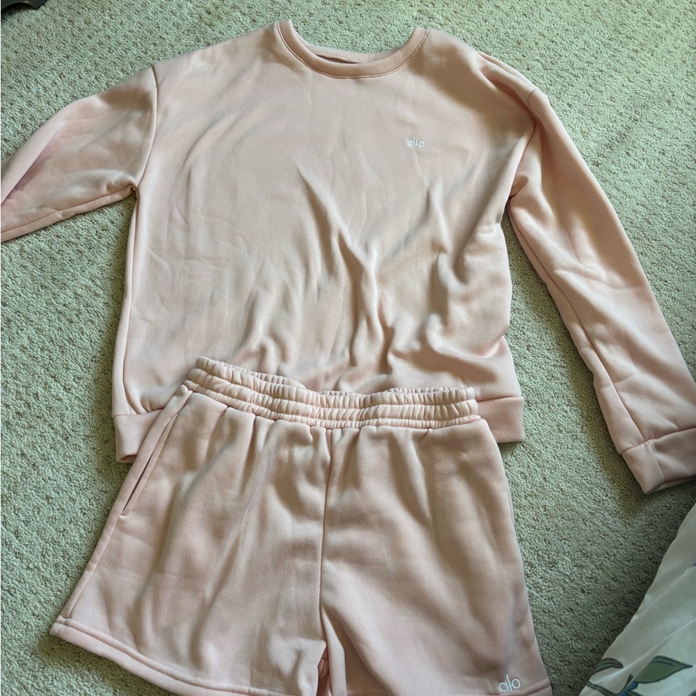 ALO Yoga Blush Lounge Set from tik tok shop